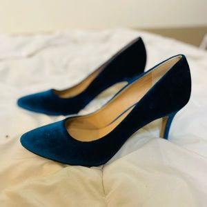 INC International Concepts Blue Pumps